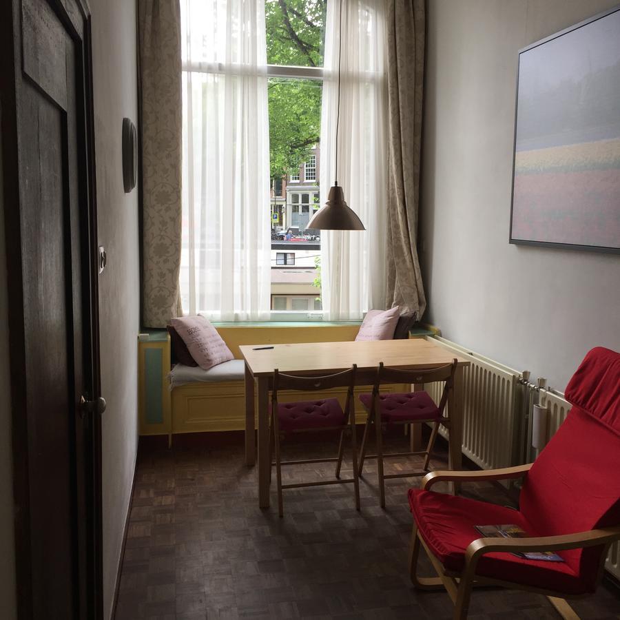 Truelove Guesthouse อัมสเตอร์ดัม ภายนอก รูปภาพ